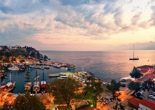 <a style='color:#268bd1;cursor:pointer;' href='/'>土耳其移民</a>:一起領略國際教育特色! 土耳其移民:一起領略國際教育特色!