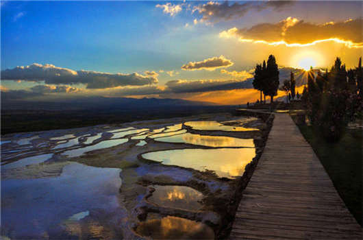 投資土耳其，教育、醫(yī)療、稅收福利您都能享受多少？