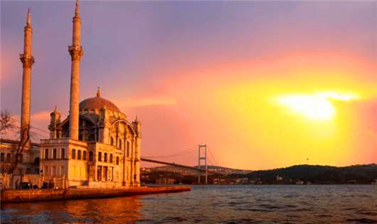 土耳其經(jīng)濟(jì)高速發(fā)展，投資土耳其刻不容緩