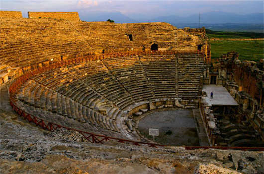 移民土耳其有什么風(fēng)險(xiǎn)么?看看土耳其國(guó)家簡(jiǎn)介吧! 移民土耳其有什么風(fēng)險(xiǎn)么?看看土耳其國(guó)家簡(jiǎn)介吧!