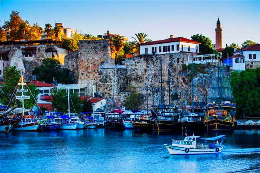 申請土耳其買房移民，一步到位拿土耳其護照。