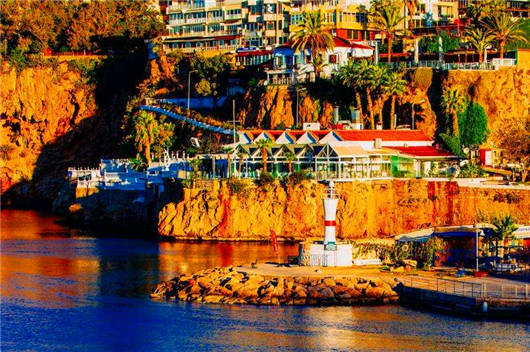 土耳其移民買房好還是投資好？土耳其護照入籍靠譜嗎？